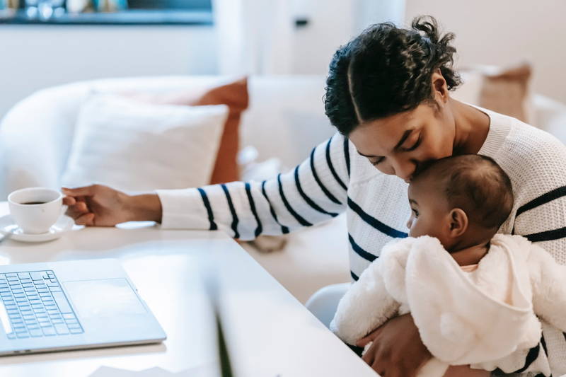 Write The Perfect Maternity Leave Out of Office Message 19 Examples 